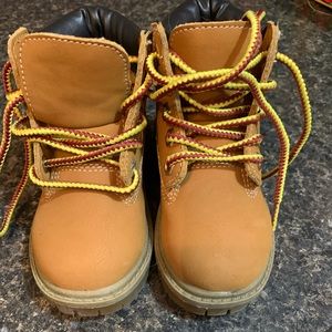 Baby boy boots